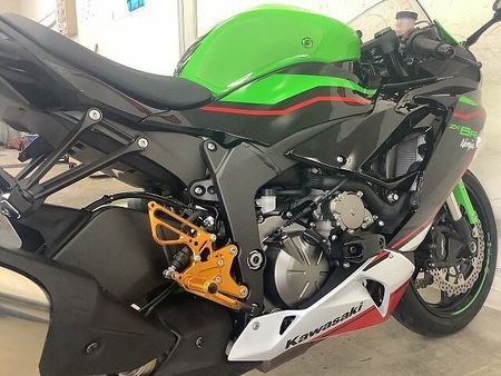カワサキ ZX-6R ZX-6RA KRT Edition ミドルクラスSSの雄の躍動する存在感をその手に!多彩 17