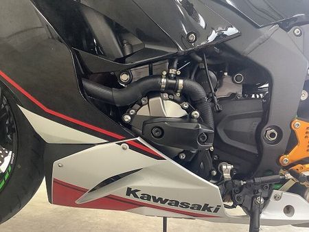 カワサキ ZX-6R ZX-6RA KRT Edition ミドルクラスSSの雄の躍動する存在感をその手に!多彩 20