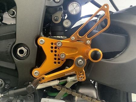 カワサキ ZX-6R ZX-6RA KRT Edition ミドルクラスSSの雄の躍動する存在感をその手に!多彩 28