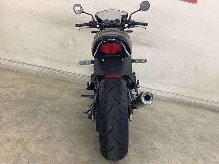 カワサキ Z900RS Z900RSカフェ 名車「Z1」を彷彿とさせるデザインと最新の技術が融合した温故知新なカフ 13