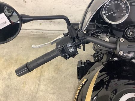 カワサキ Z900RS Z900RSカフェ 名車「Z1」を彷彿とさせるデザインと最新の技術が融合した温故知新なカフ 24