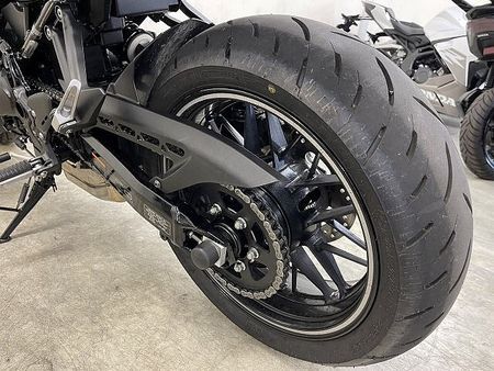 カワサキ Z900RS Z900RS 名車「Z1」を彷彿とさせるデザインと最新の技術が融合した温故知新な一台!高年 20