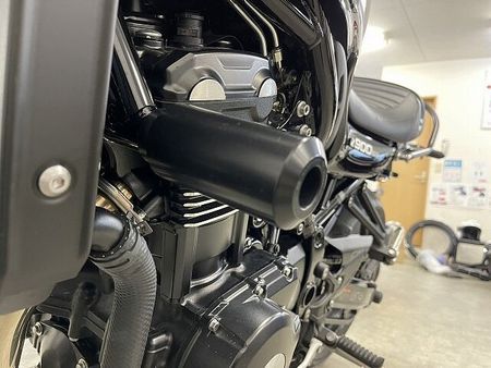 カワサキ Z900RS Z900RS 名車「Z1」を彷彿とさせるデザインと最新の技術が融合した温故知新な一台!高年 29