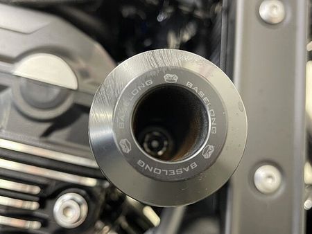 カワサキ Z900RS Z900RS 名車「Z1」を彷彿とさせるデザインと最新の技術が融合した温故知新な一台!高年 30