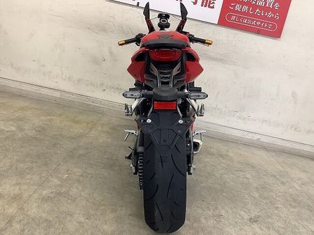ホンダ CBR650R CBR650R【マル得車両】 新世代のミドルCBRはなんでもこなせる万能フルカウル並列4気 16