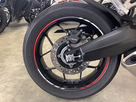 ホンダ CBR650R CBR650R【マル得車両】 新世代のミドルCBRはなんでもこなせる万能フルカウル並列4気 9