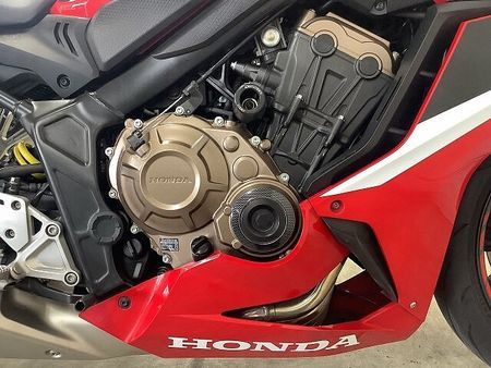 ホンダ CBR650R CBR650R【マル得車両】 新世代のミドルCBRはなんでもこなせる万能フルカウル並列4気 10