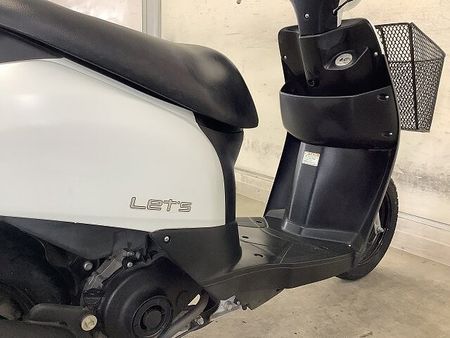 スズキ レッツ(4サイクル) レッツ 夏に向けてのバイク探しはお早めに☆コンパクトで乗りやすいところが人気の秘訣! 13