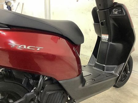 ホンダ タクト タクト-4 日常乗りの使いやすさを追求した次世代スクーター!嬉しいアイドリングストップ機能 13