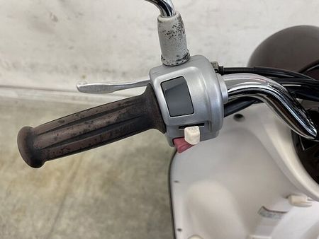 ヤマハ ビーノ(2サイクル) VINO DX オシャレバイクの代名詞な一台が人気のカラーで登場!乗り易さも抜群ですよ☆ 19