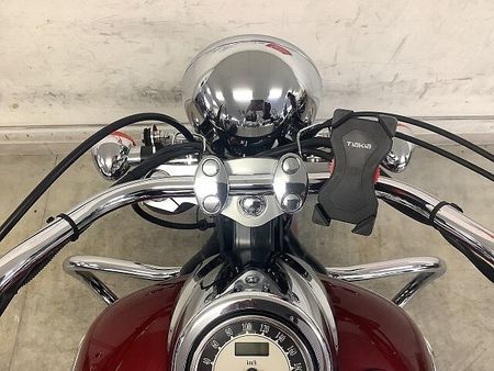 カワサキ バルカン900カスタム VULCAN900クラシック 今なお褪せない人気の重厚感溢れる大型アメリカンは装備満載で凄 26