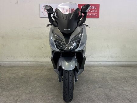 ホンダ フォルツァ(MF06) フォルツァ-5 「力強さ」、「オシャレさ」、「快適さ」、数多の顔を見せてくれる新世代ビッグ 14