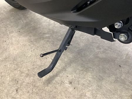 ホンダ フォルツァ(MF06) フォルツァ-5 「力強さ」、「オシャレさ」、「快適さ」、数多の顔を見せてくれる新世代ビッグ 35