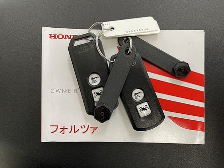 ホンダ フォルツァ(MF06) フォルツァ-5 「力強さ」、「オシャレさ」、「快適さ」、数多の顔を見せてくれる新世代ビッグ 36