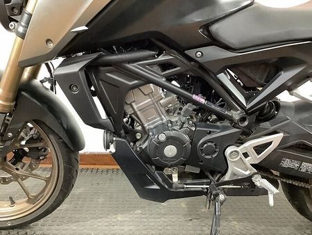 ホンダ CB125R CB125R 2021年モデル ヘルメットホルダー付き ABS標準装備!! 24