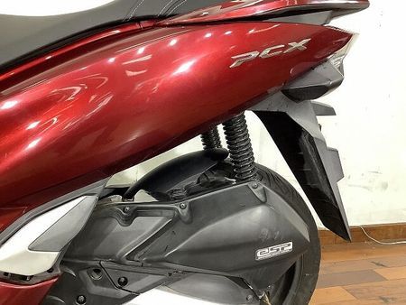 ホンダ PCX125 PCX 2018年モデル スマートキーモデル GIVI製リアボックス 22