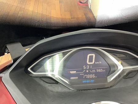 ホンダ PCX125 PCX 2018年モデル スマートキーモデル GIVI製リアボックス 29