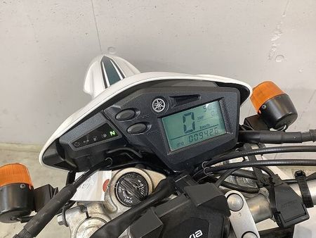 ヤマハ セロー 250 【スピード納車】セロー250 【マル得】 リアキャリア装備! インジェクションモデル! D 10