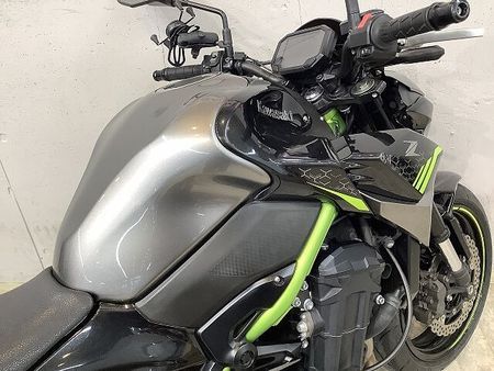 カワサキ Z900 Z900 【マル得】 ABS USB電源装備! トラクションコントロール&ライドモード&E 15