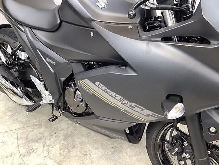 スズキ ジクサー SF250 ジクサー250SF ABS アクセサリーバー&USB電源! 油冷シングルエンジン搭載モデル 12