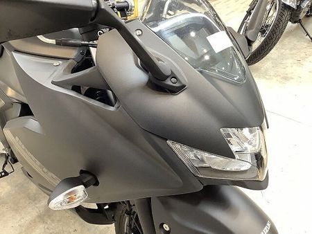 スズキ ジクサー SF250 ジクサー250SF ABS アクセサリーバー&USB電源! 油冷シングルエンジン搭載モデル 25