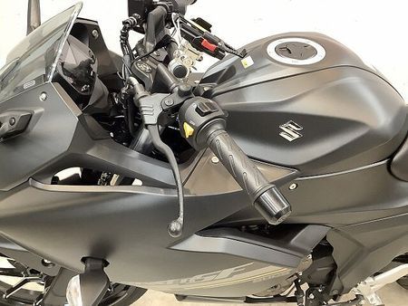 スズキ ジクサー SF250 ジクサー250SF ABS アクセサリーバー&USB電源! 油冷シングルエンジン搭載モデル 40
