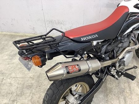 ホンダ XR100R(競技用) 【スピード納車】XR100モタード JMCA認証ヨシムラサイクロンマフラー! リアキャリア 14