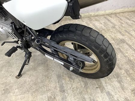 ホンダ XR100R(競技用) 【スピード納車】XR100モタード JMCA認証ヨシムラサイクロンマフラー! リアキャリア 21