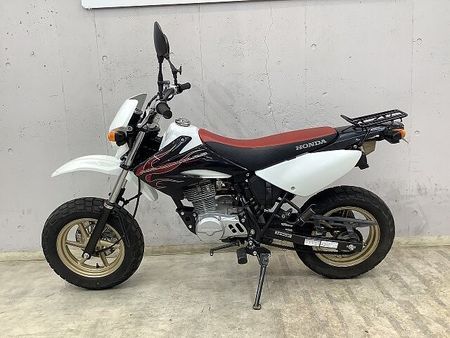 ホンダ XR100R(競技用) 【スピード納車】XR100モタード JMCA認証ヨシムラサイクロンマフラー! リアキャリア 5