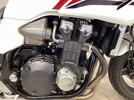 ホンダ CB1300スーパーツーリング CB1300 Super ツーリング【フロントタイヤ新品交換】グリップヒーター プルバック 18
