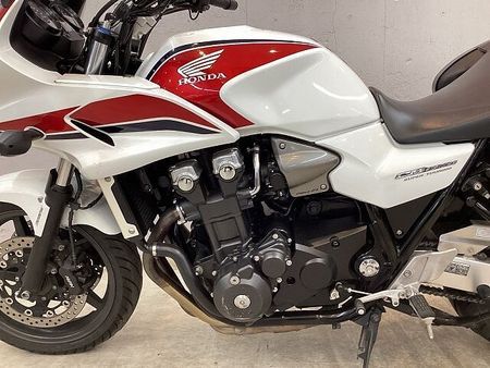 ホンダ CB1300スーパーツーリング CB1300 Super ツーリング【フロントタイヤ新品交換】グリップヒーター プルバック 34