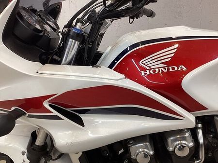 ホンダ CB1300スーパーツーリング CB1300 Super ツーリング【フロントタイヤ新品交換】グリップヒーター プルバック 35