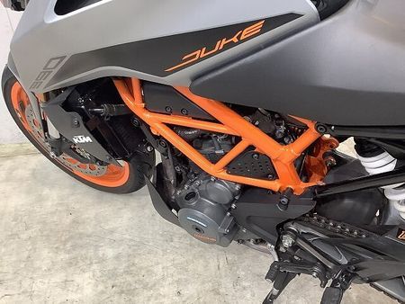 KTM 390 DUKE 390デューク ABS フェンダーレスキット装備! デイトナ製USB電源! TFT液晶メー 21