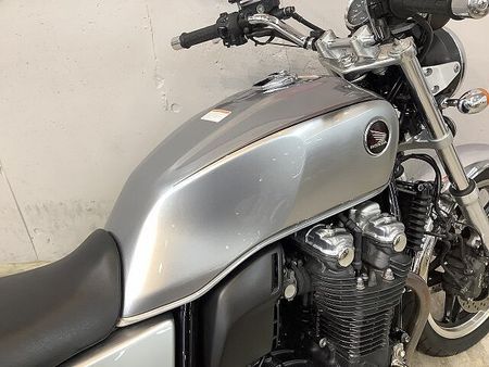 ホンダ CB1100 CB1100 ABS エンジンガード! USB電源! SC65モデル! 15