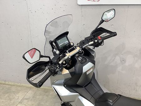 ホンダ X-ADV X-ADV ABS リアキャリア装備! ETC&グリップヒーター&走行モード&DCソケット 22