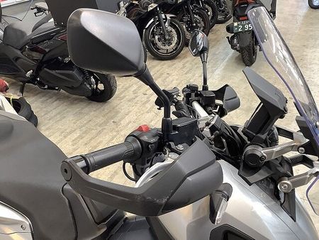 ホンダ X-ADV X-ADV ABS リアキャリア装備! ETC&グリップヒーター&走行モード&DCソケット 23