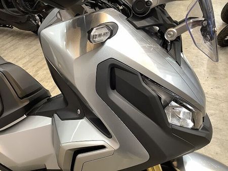 ホンダ X-ADV X-ADV ABS リアキャリア装備! ETC&グリップヒーター&走行モード&DCソケット 25