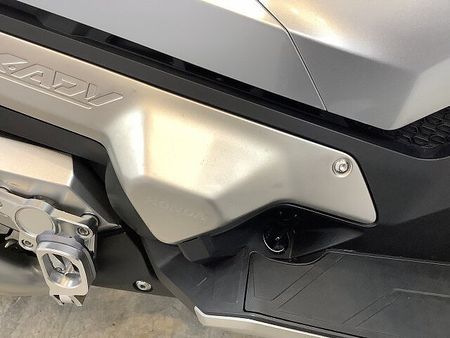 ホンダ X-ADV X-ADV ABS リアキャリア装備! ETC&グリップヒーター&走行モード&DCソケット 32