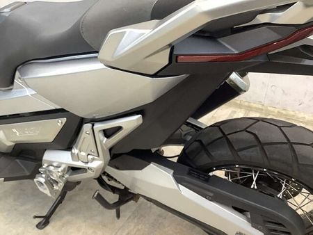 ホンダ X-ADV X-ADV ABS リアキャリア装備! ETC&グリップヒーター&走行モード&DCソケット 40