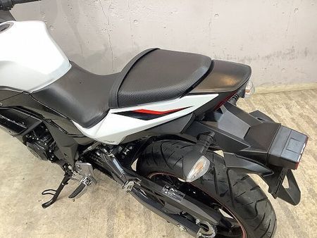 スズキ GSX250R GSX250R アクセサリーバー装備! デイトナ製USB電源装備! DN11Aモデル! 19