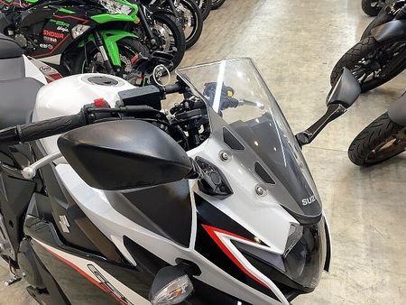 スズキ GSX250R GSX250R アクセサリーバー装備! デイトナ製USB電源装備! DN11Aモデル! 23