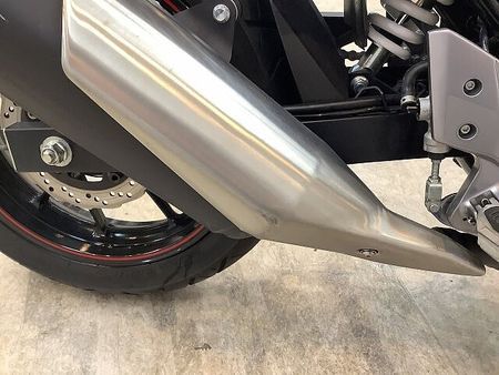 スズキ GSX250R GSX250R アクセサリーバー装備! デイトナ製USB電源装備! DN11Aモデル! 32