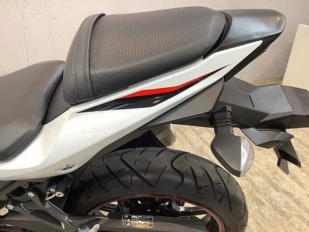 スズキ GSX250R GSX250R アクセサリーバー装備! デイトナ製USB電源装備! DN11Aモデル! 37