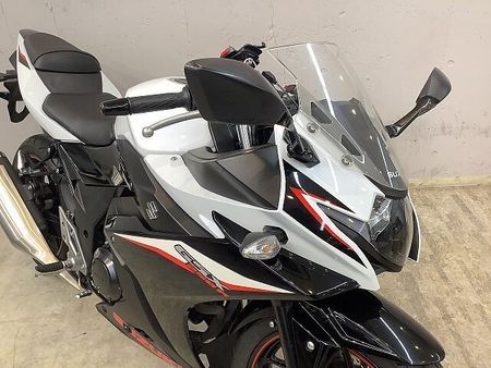 スズキ GSX250R GSX250R アクセサリーバー装備! デイトナ製USB電源装備! DN11Aモデル! 10