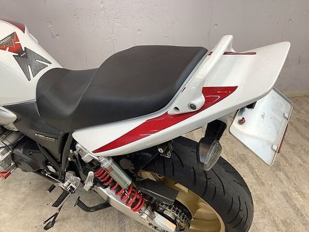 ホンダ CB1300スーパーボルドール CB1300スーパーボルドール JMCA認証ヨシムラ製トライオーバルチタンサイクロンマフラ 19