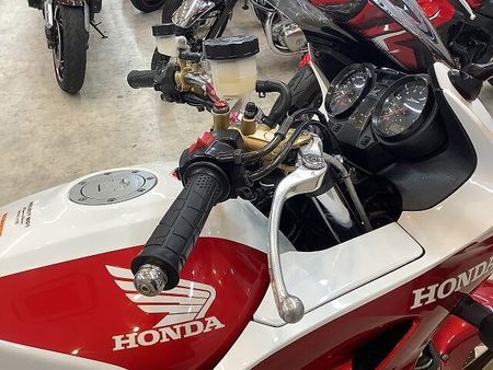 ホンダ CB1300スーパーボルドール CB1300スーパーボルドール JMCA認証ヨシムラ製トライオーバルチタンサイクロンマフラ 29