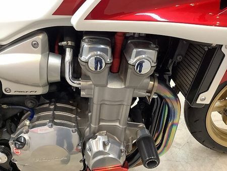 ホンダ CB1300スーパーボルドール CB1300スーパーボルドール JMCA認証ヨシムラ製トライオーバルチタンサイクロンマフラ 32