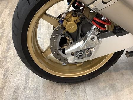 ホンダ CB1300スーパーボルドール CB1300スーパーボルドール JMCA認証ヨシムラ製トライオーバルチタンサイクロンマフラ 38