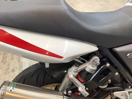 ホンダ CB1300スーパーボルドール CB1300スーパーボルドール JMCA認証ヨシムラ製トライオーバルチタンサイクロンマフラ 39