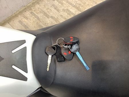 ホンダ CB1300スーパーボルドール CB1300スーパーボルドール JMCA認証ヨシムラ製トライオーバルチタンサイクロンマフラ 9